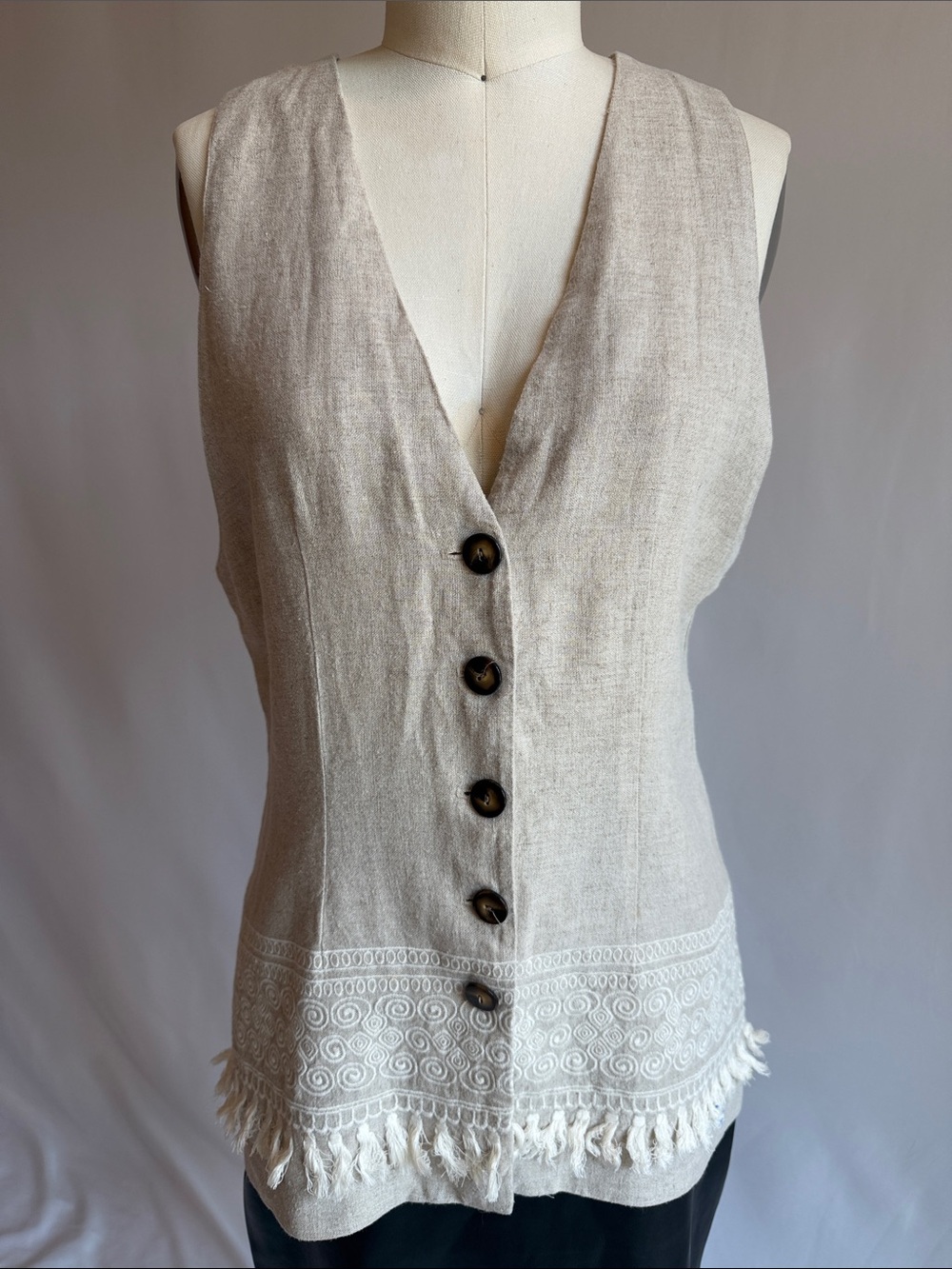 Norton McNaughton Natural Beige Sleeveless Button Front Vest